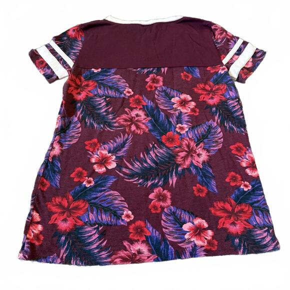 PINK Victoria’s Secret Floral Sequin Logo Tee Small Y2K Tropical Top - Picture 2 of 5